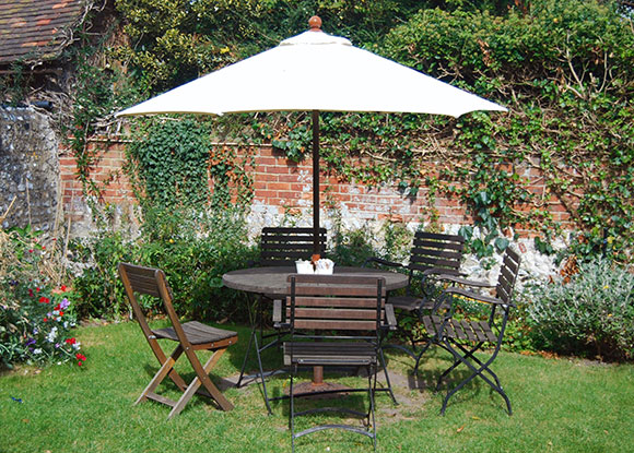 garden furniture preservative to protect wood